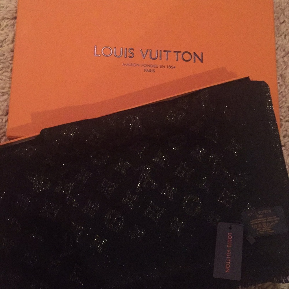 Louis Vuitton Cashmere Scarf